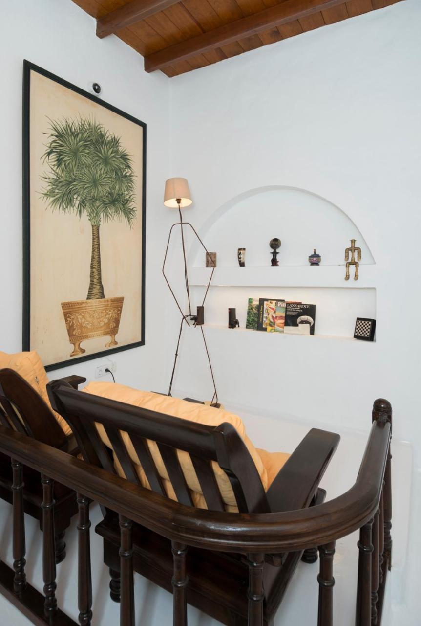 Isolina Boutique - Adults Recommended 4*